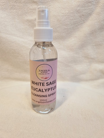 White Sage & Eucalyptus Cleansing Spray With Clear Quartz